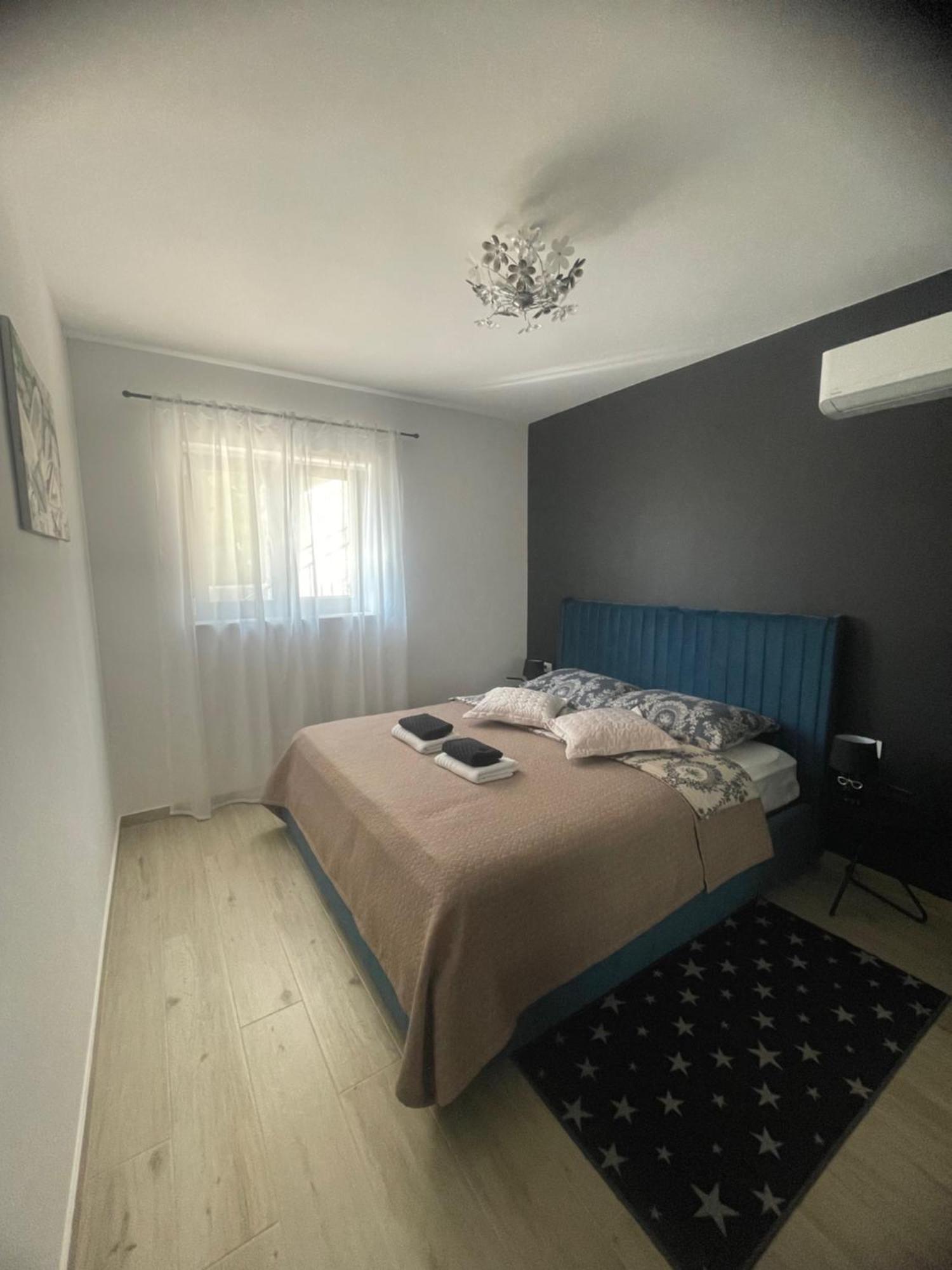 Apartments Alba Chiara カスタヴ エクステリア 写真